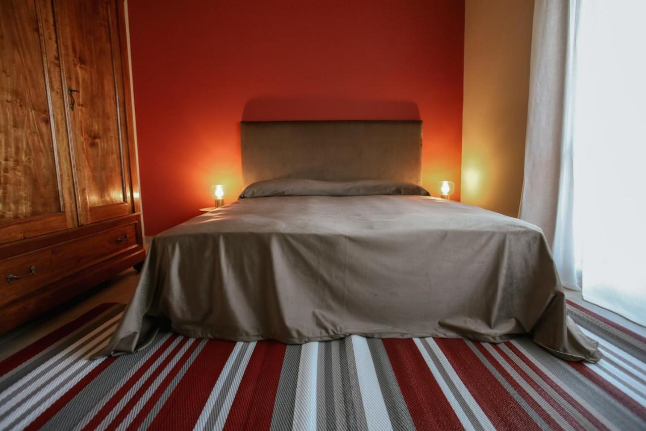 Bed and Breakfast Ca'Du Lin - Jacuzzi Cisterna d'Asti Экстерьер фото