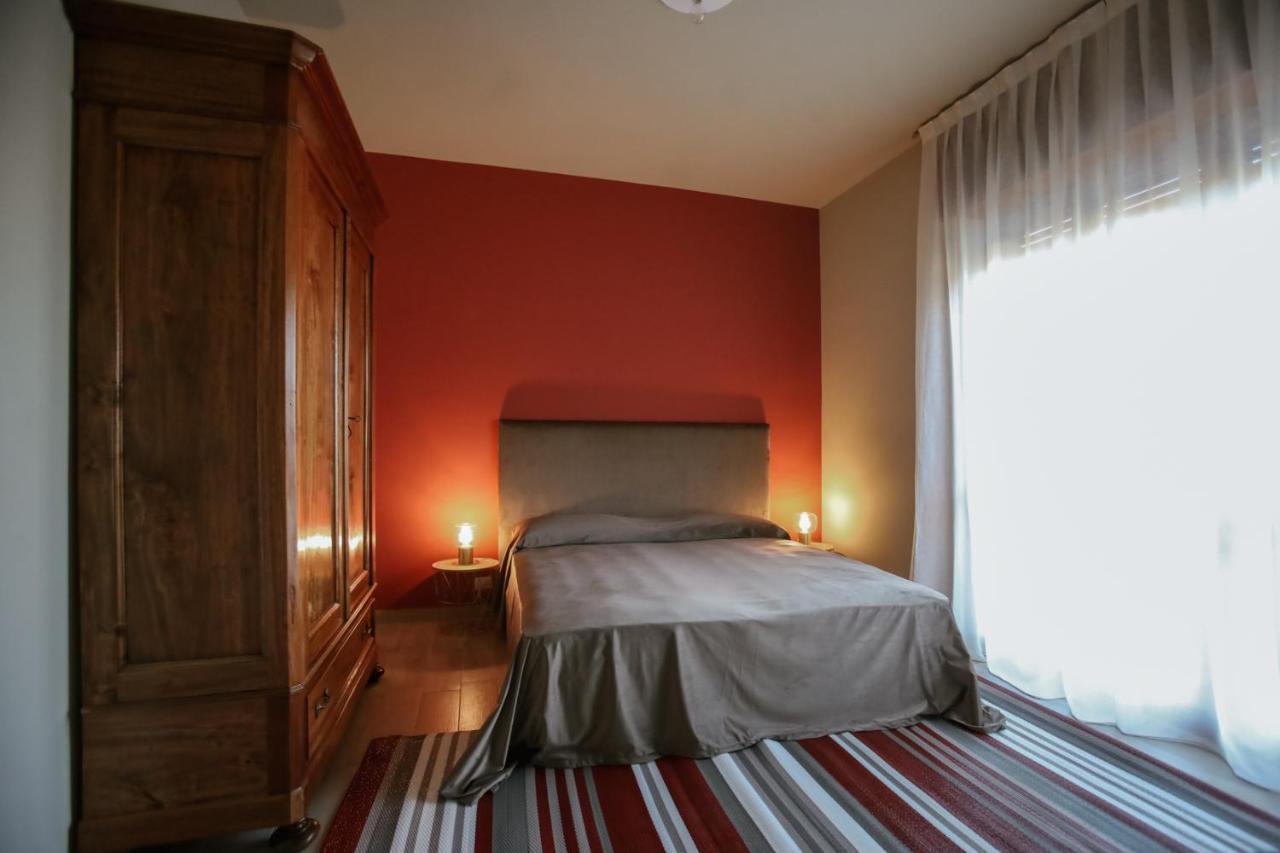 Bed and Breakfast Ca'Du Lin - Jacuzzi Cisterna d'Asti Экстерьер фото